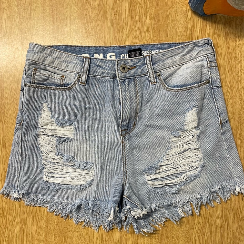 Light wash high waisted Jean shorts